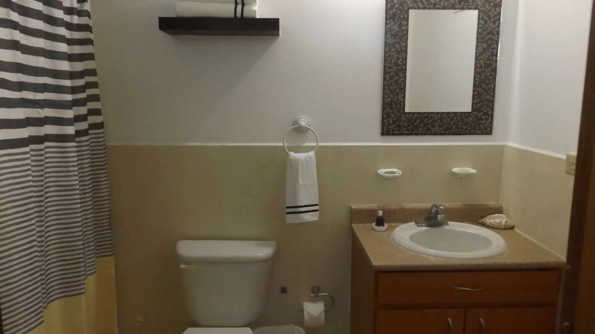 Front Beach Luxury Apartment Rincón Portoryko