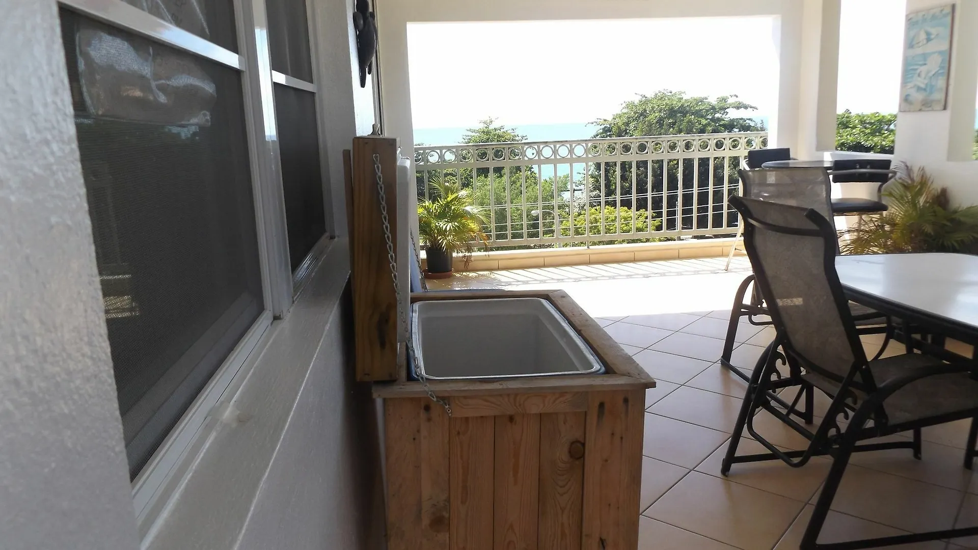 Front Beach Luxury Apartment Rincón Portoryko