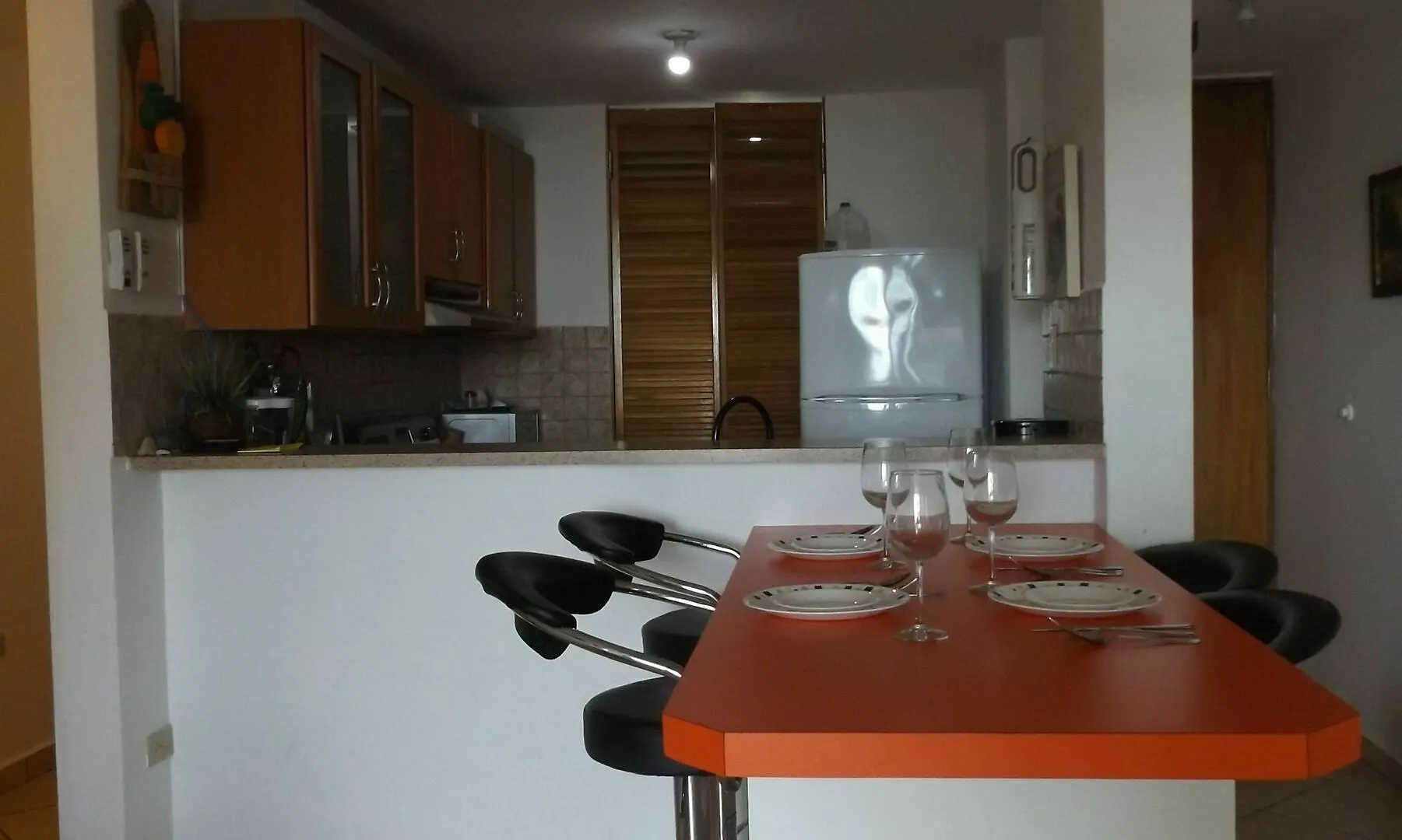 Front Beach Luxury Apartment リンコン