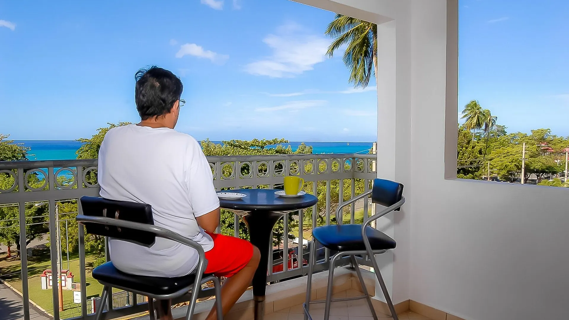Front Beach Luxury Apartment リンコン 0*,